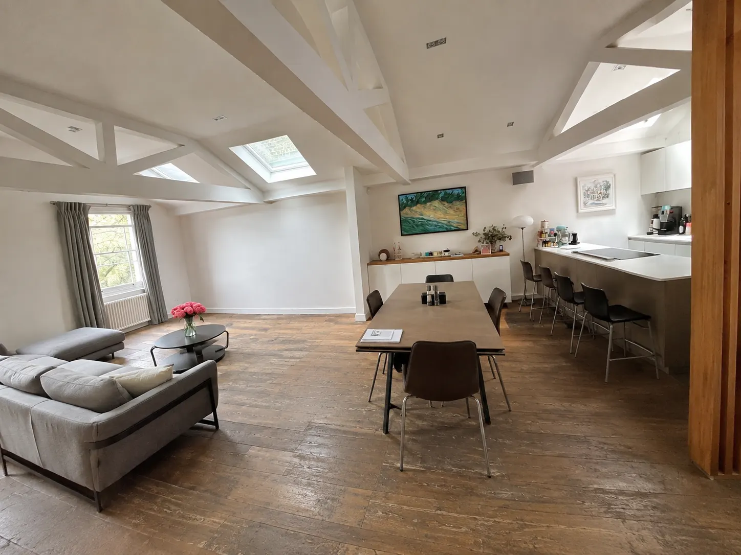 Living space 7 before renovation