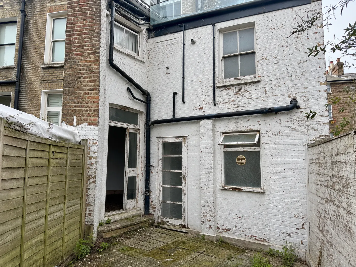 Outdoor space 7 before renovation